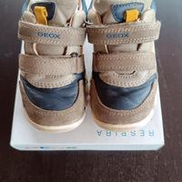 Scarpe Geox bambino n 24