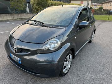 Toyota Aygo 1.0 12V
