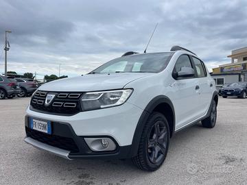 DACIA SANDERO STEPWAY 0.9 TCE GPL FULL LED MY17