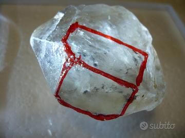 Quarzo Elestial biterminato con inclusioni