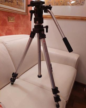 Treppiede Manfrotto 055 alluminio
