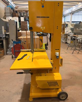 Sega a nastro verticale per edilizia