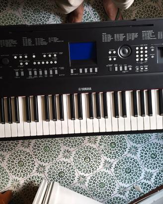 Yamaha DGX-650 Portable Grand – Pianoforte