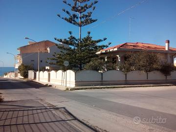 Villa con vista mare a Scoglitti