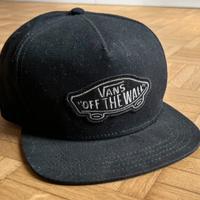 Cappello VANS “OFF THE WALL”