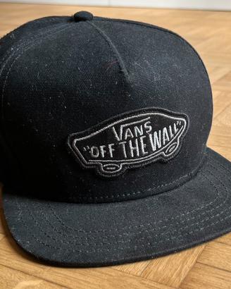 Cappello VANS “OFF THE WALL”