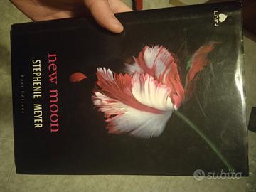 Libro New Moon stephenie meyer