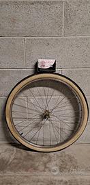 Ruota anteriore 24° con camera 