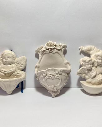 Lotto di tre Acquasantiere in Ceramica del 900.
