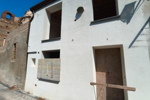 Casa indipendente panoramica a Castroreale (ME)