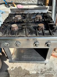 Cucina in acciaio