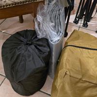 materiale per campeggio