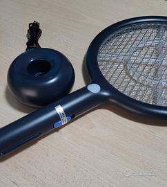 Racchetta antizanzare