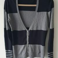 Cardigan scollato Benetton