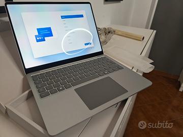 Microsoft Surface Laptop 13 touch 16/256 platinum