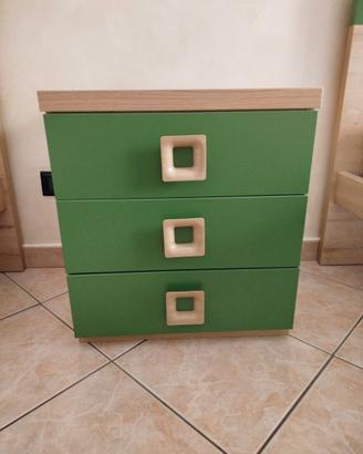 Letto singolo, rete singola ortopedica, comodino