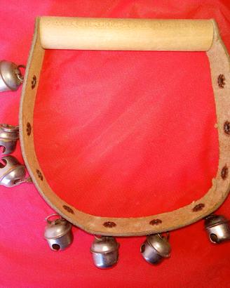 Manale ritmico cuoio/legno a 10 sonagli