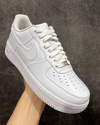 Nike Air Force 1 07 Low-Top, Bianco, Taglia 44