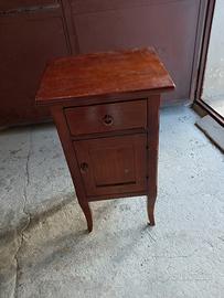 comodino arte povera 