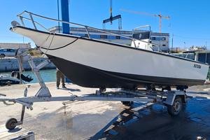 Barca da pesca stile Tonnetta