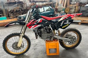 Honda CR 85