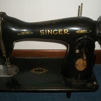 Macchina per cucire Singer vintage