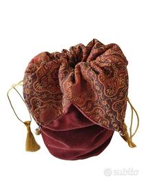 Pochette in velluto e seta