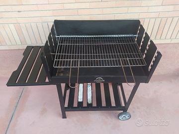 Barbecue +Griglie varie +accessori vari 