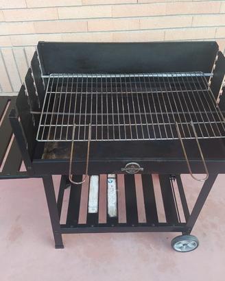 Barbecue +Griglie varie +accessori vari 
