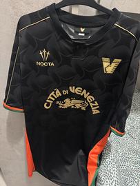 Venezia Fc Nocta nuova con cartellino
