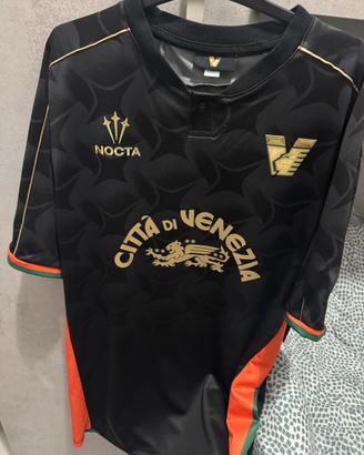 Venezia Fc Nocta nuova con cartellino