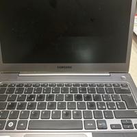 Samsung Serie 5 AMD 14^ 256ssd 6gb Ram
