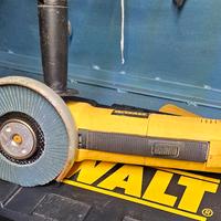 Smerigliatrice Dewalt DW 450
Watt 800 