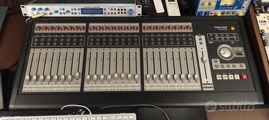 Tascam US2400 DAW controller mixer fader