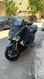 Yamaha Tmax 530 sx