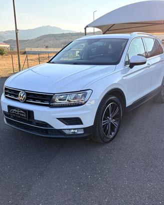 Volkswagen Tiguan 2.0 TDI SCR DSG Executive BlueMo