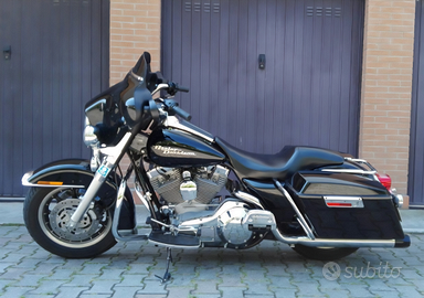 Harley Davidson street glide 1450