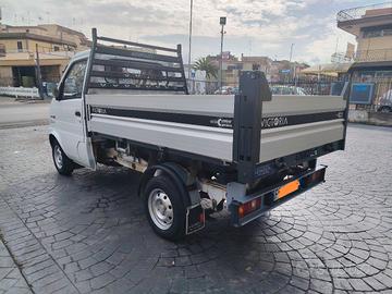 Autocarro trilaterale Giotti Victoria