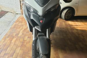 DUCATI MULTISTRADA 950