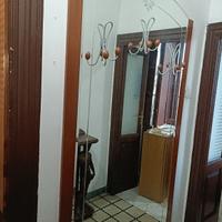 specchiera da ingresso con appendiabiti 