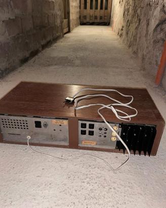 TANDBERG HULDRA 9 - Stereo AM/FM Receiver.