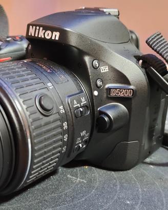 Fotocamera Digitale Nikon D5200 (110 scatti)