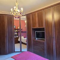 Armadio guardaroba ad angolo