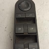 PULSANTIERA ANTERIORE SINISTRA OPEL Zafira B (05>0