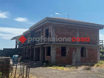 Villa a schiera Aci Sant'Antonio [V/110VRG]