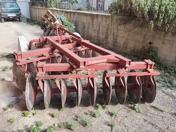 Erpice a dischi trainato Gherardi 18 dischi mod. E