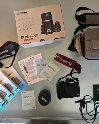 Canon EOS 1000d  con accessori