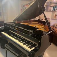 Pianoforte mezza coda Kawai