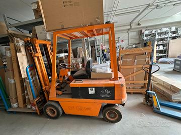 Muletto elettrico funzionante