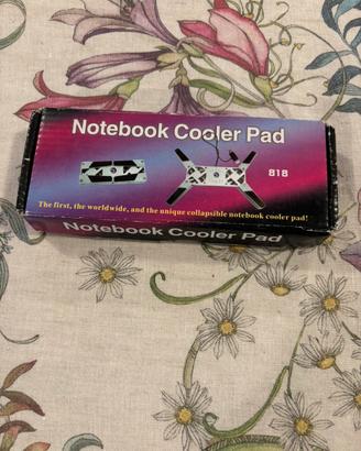 base di raffreddamento pieghevole per notebook